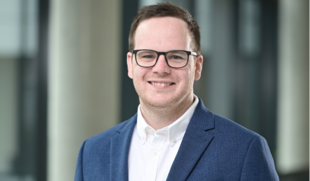 TÜVIT-Mitarbeiter Sven Bettendorf im Interview